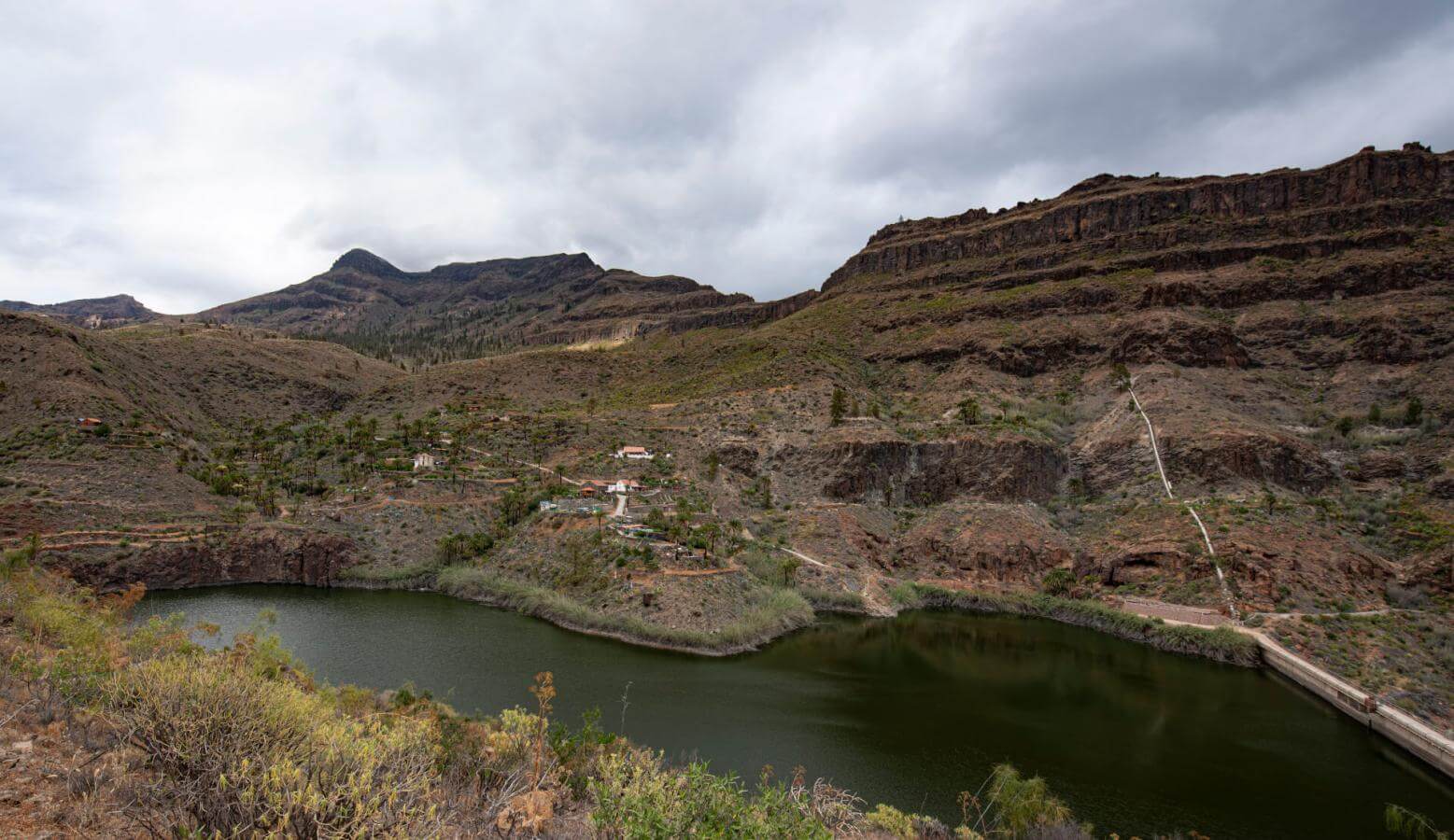 Presa de la Gambuesa - Ayagaures